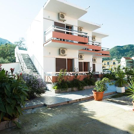 Sunlight Hotel Μπενίτσες Εξωτερικό φωτογραφία